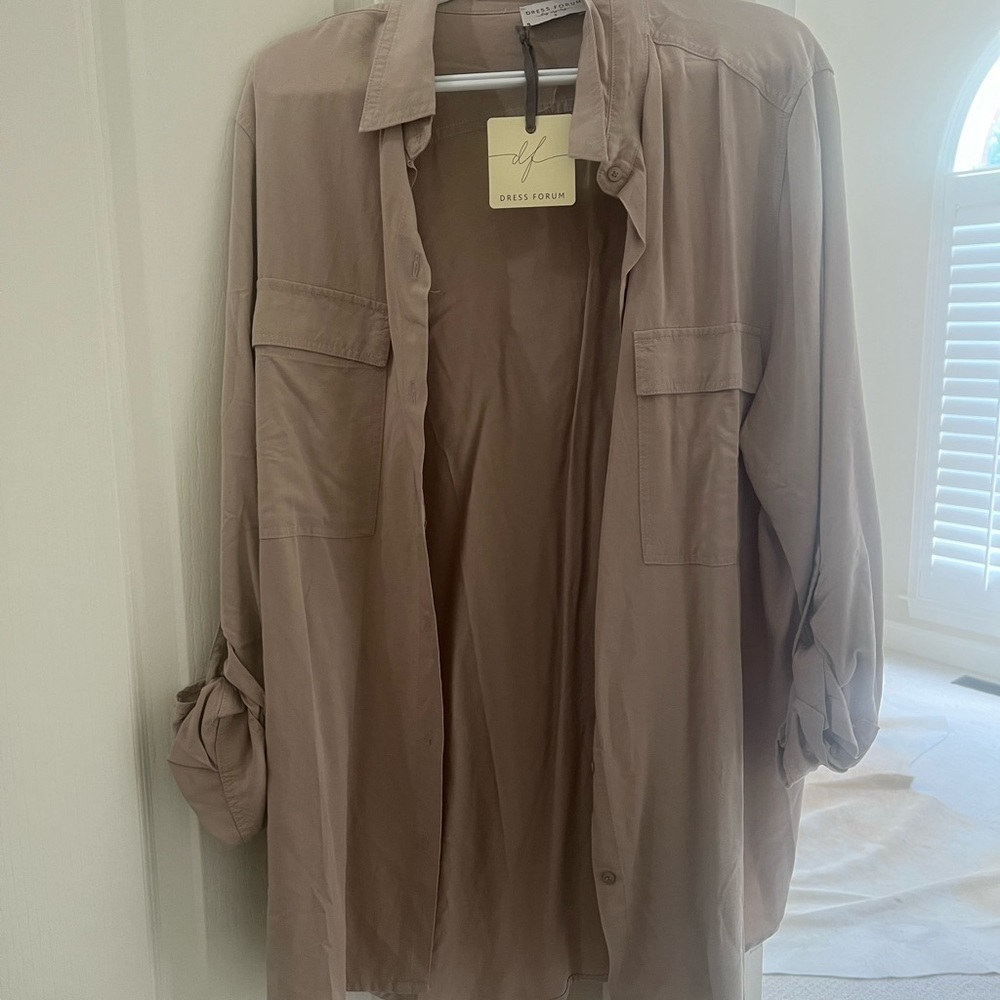 Button down shirt - Picture 3 of 5